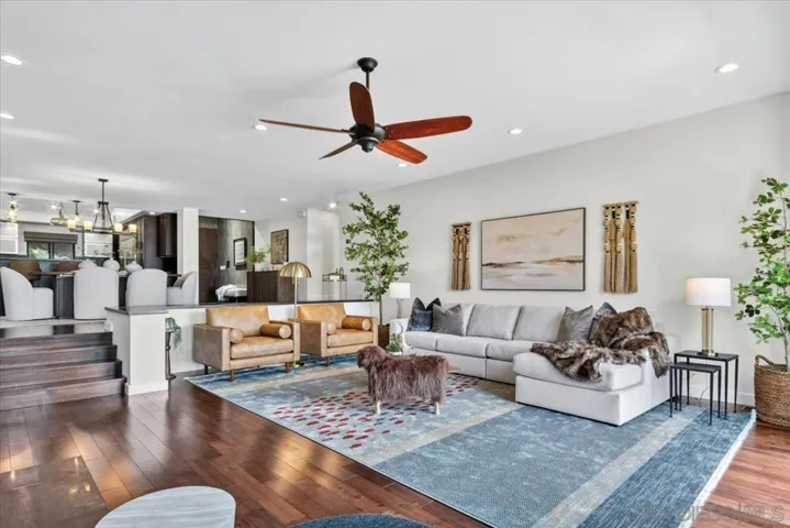 Den/Family/Great Room