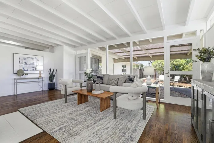 369 Drake Court, Santa Clara, California 95051
