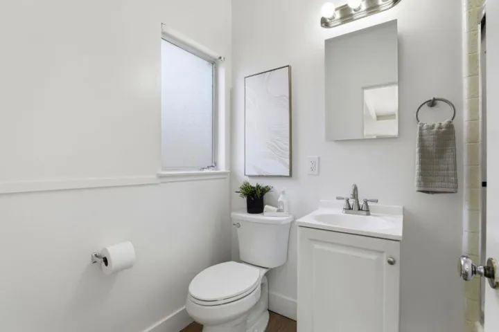 369 Drake Court, Santa Clara, California 95051