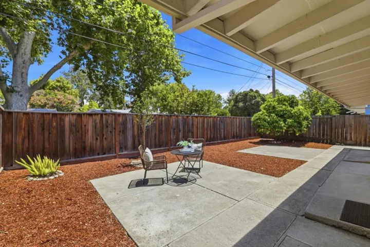 369 Drake Court, Santa Clara, California 95051