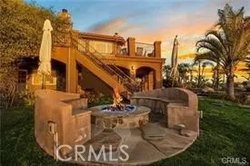 Fire pit patio
