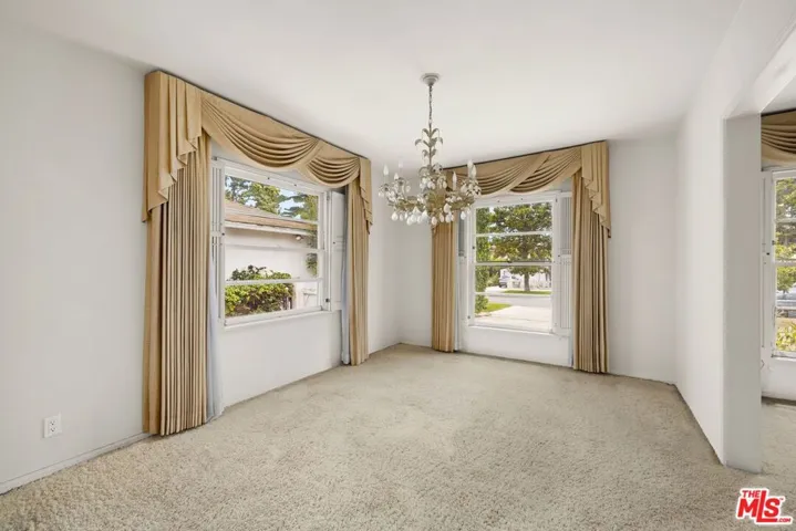 321 17th Street, Santa Monica, California 90402