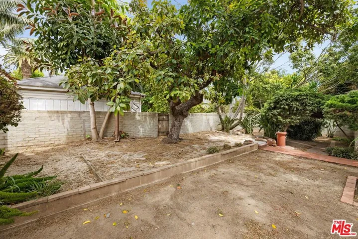 321 17th Street, Santa Monica, California 90402