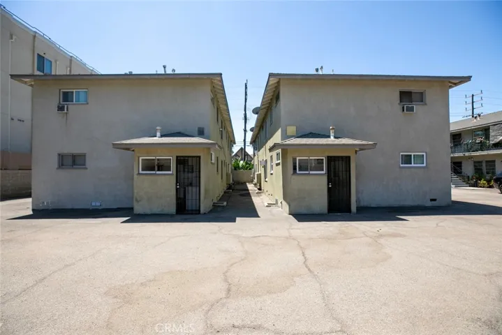 15455 Vanowen, Van Nuys, California 91406