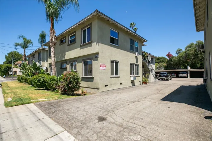15455 Vanowen, Van Nuys, California 91406