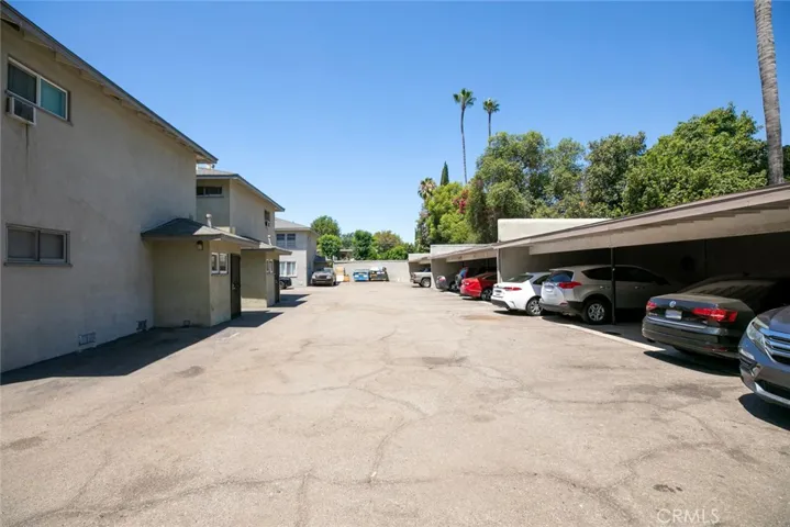 15455 Vanowen, Van Nuys, California 91406