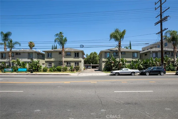 15455 Vanowen, Van Nuys, California 91406