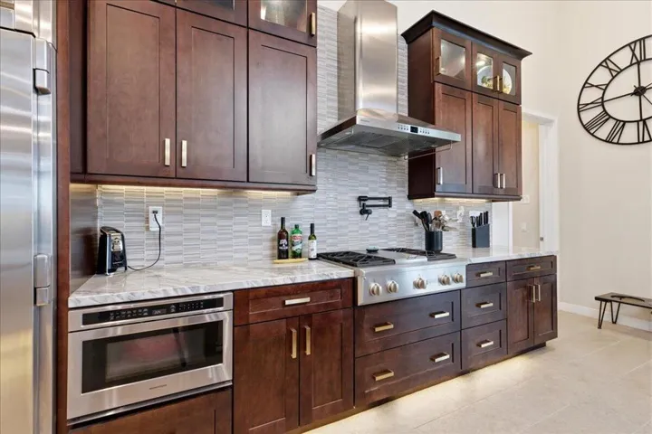 19-Kitchen