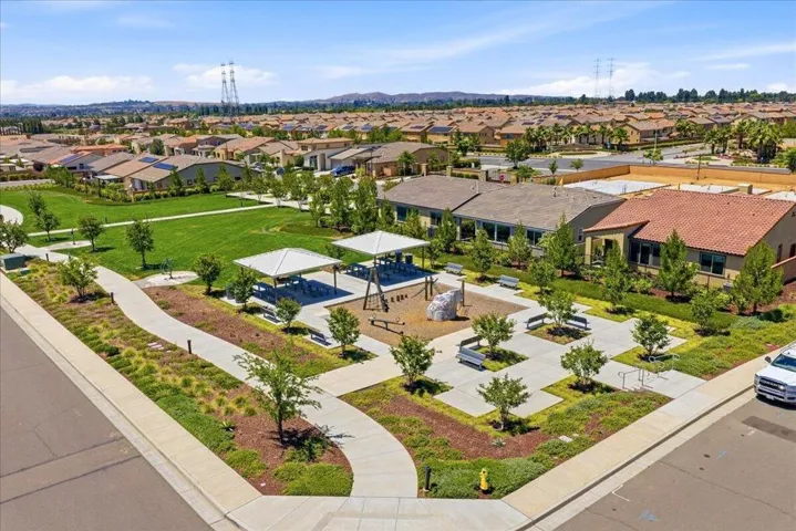 09-Community Park
