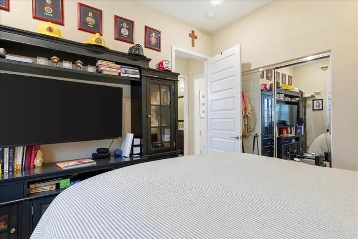 34-Bedroom 3