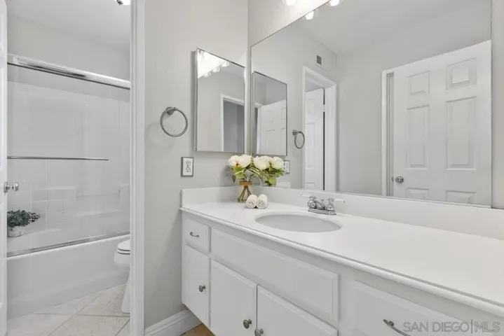 11432 Village Ridge Rd, San Diego, California 92131