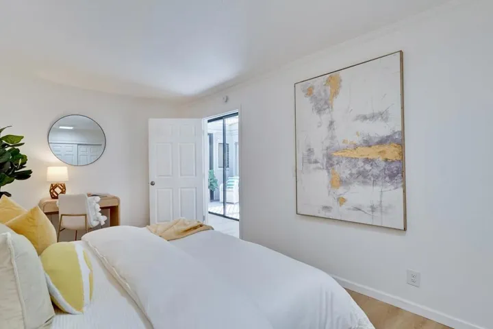 23000 Stonebridge, Cupertino, California 95014