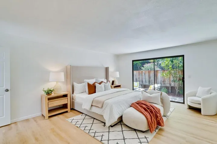 23000 Stonebridge, Cupertino, California 95014