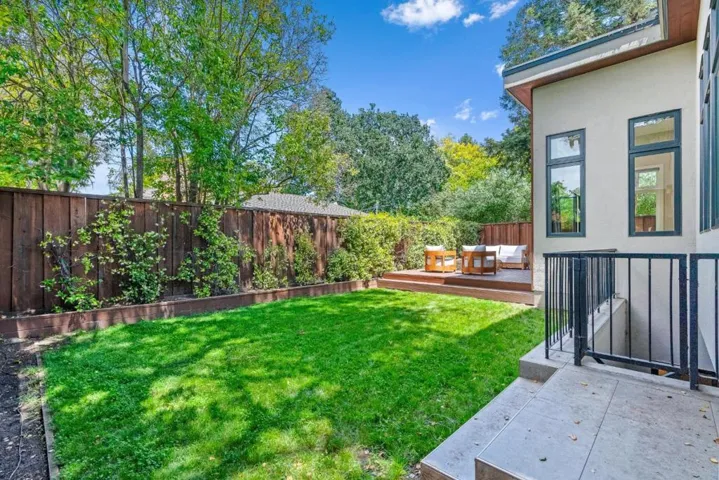 3751 El Centro Street, Palo Alto, California 94306