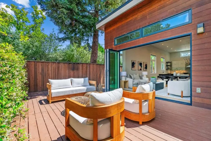 3751 El Centro Street, Palo Alto, California 94306