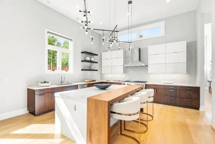 3751 El Centro Street, Palo Alto, California 94306