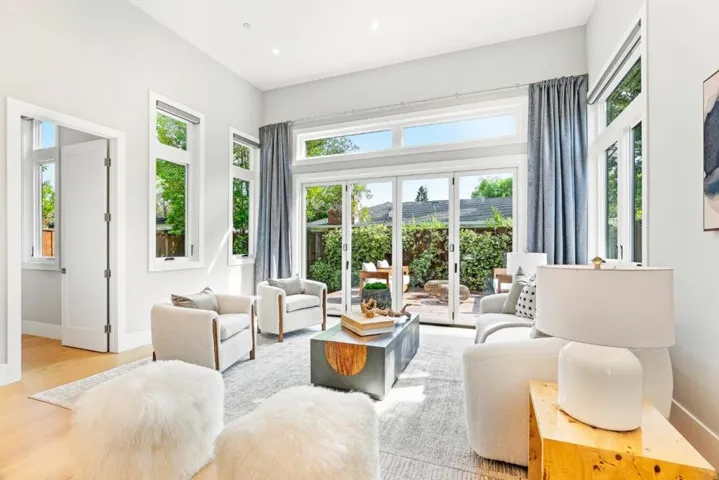 3751 El Centro Street, Palo Alto, California 94306