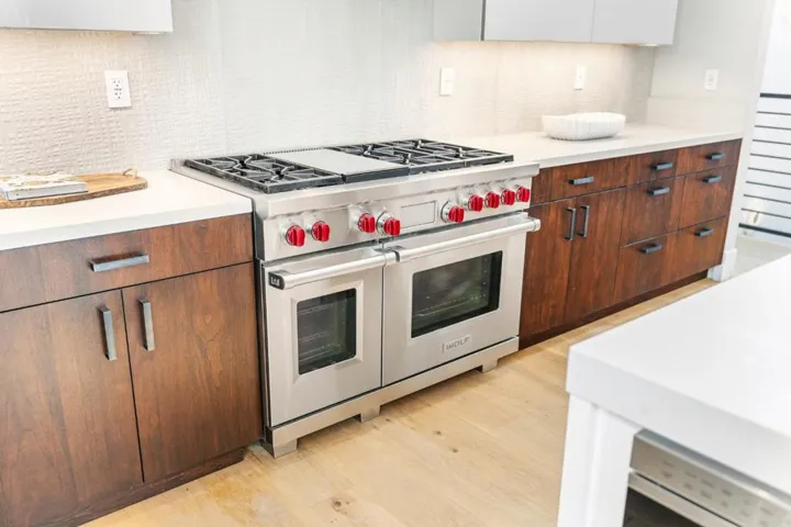 3751 El Centro Street, Palo Alto, California 94306