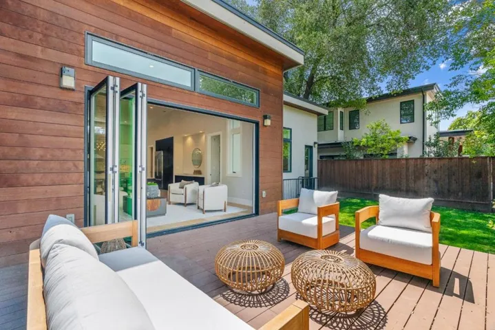 3751 El Centro Street, Palo Alto, California 94306
