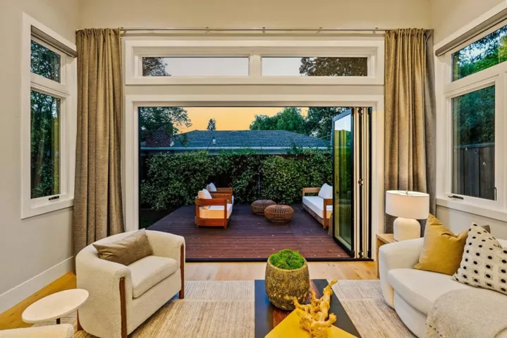 3751 El Centro Street, Palo Alto, California 94306