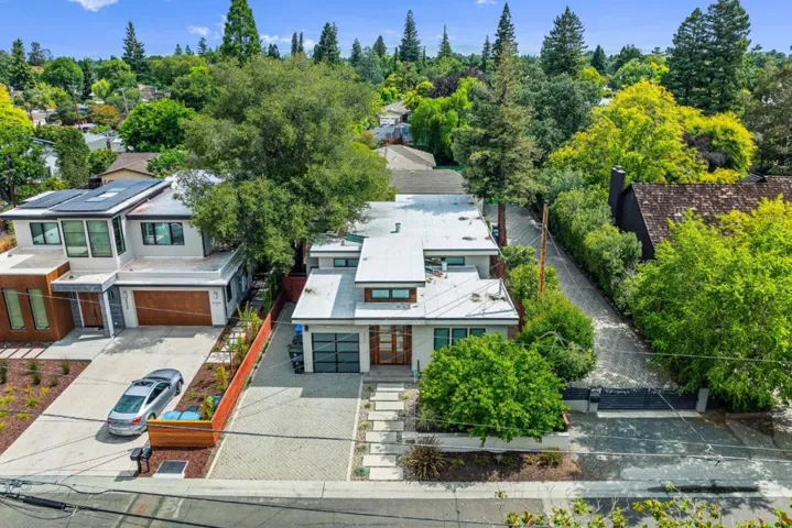 3751 El Centro Street, Palo Alto, California 94306