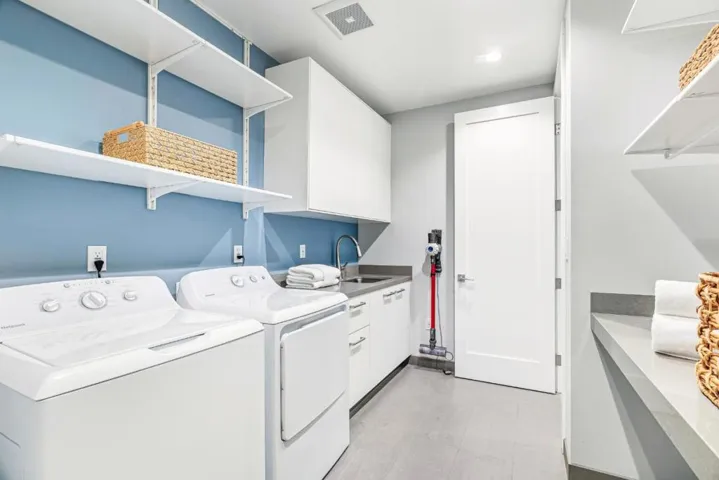 3751 El Centro Street, Palo Alto, California 94306