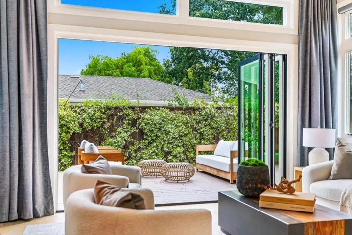 3751 El Centro Street, Palo Alto, California 94306