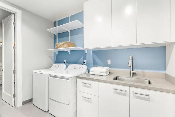 3751 El Centro Street, Palo Alto, California 94306