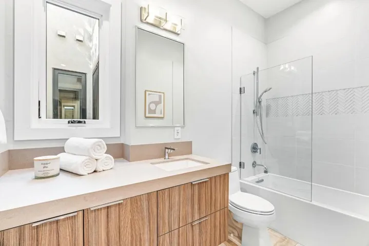 3751 El Centro Street, Palo Alto, California 94306
