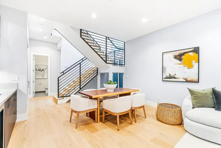 3751 El Centro Street, Palo Alto, California 94306