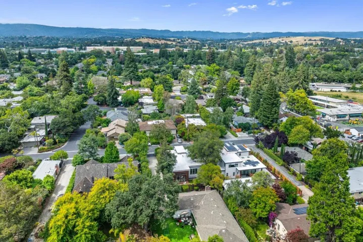 3751 El Centro Street, Palo Alto, California 94306