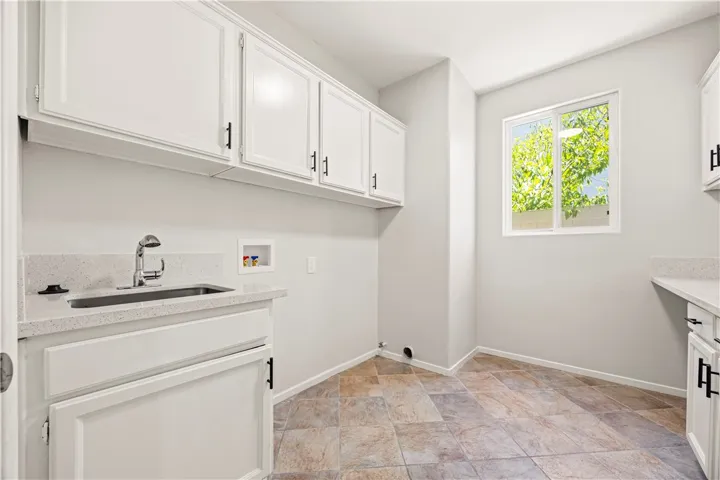 39638 Bayonne Place, Murrieta, California 92562