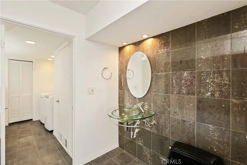 3rd bathroom