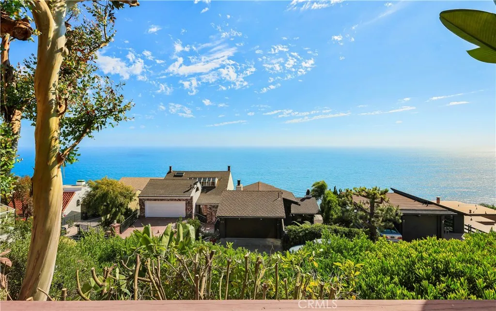 Kitchen patio views
