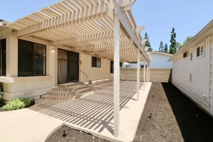 2613 Forest Lake 46, Santa Ana, California 92705