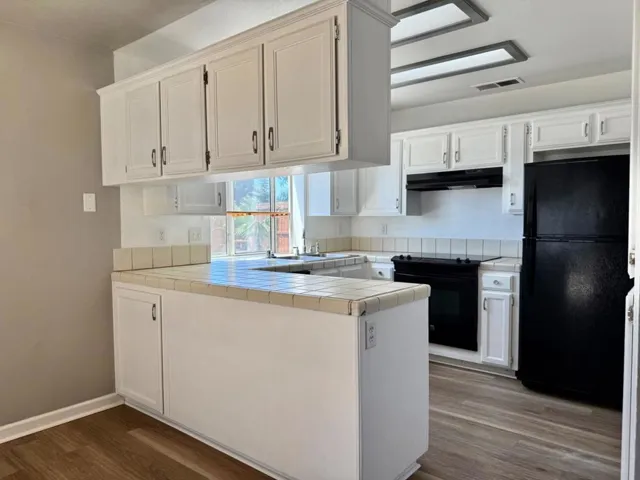 8665 N Cedar Avenue 128, Fresno, California 93720