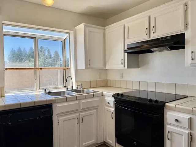 8665 N Cedar Avenue 128, Fresno, California 93720