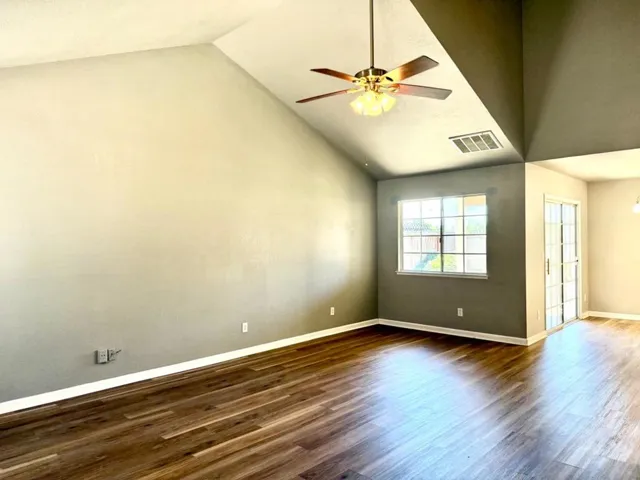 8665 N Cedar Avenue 128, Fresno, California 93720