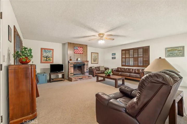 Bonus room/Family room