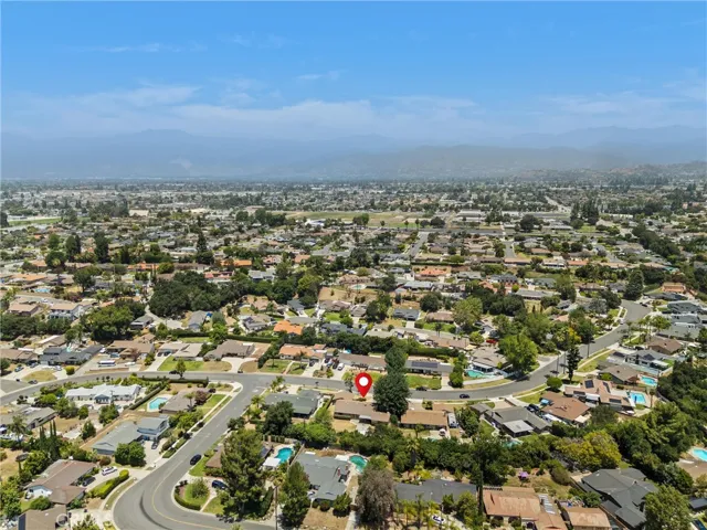 3412 N San Joaquin, Covina, California 91724