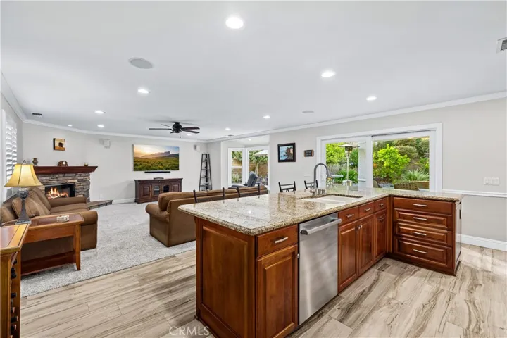 1465 Via Anita, La Verne, California 91750