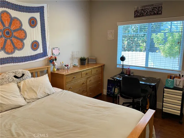 4470 Stansbury Avenue, Sherman Oaks, California 91423