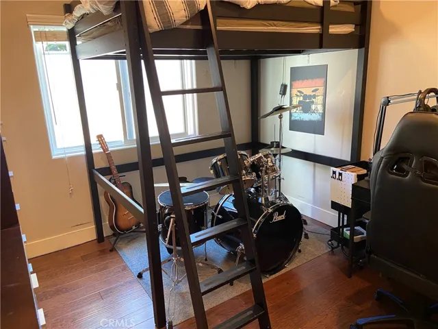 4470 Stansbury Avenue, Sherman Oaks, California 91423