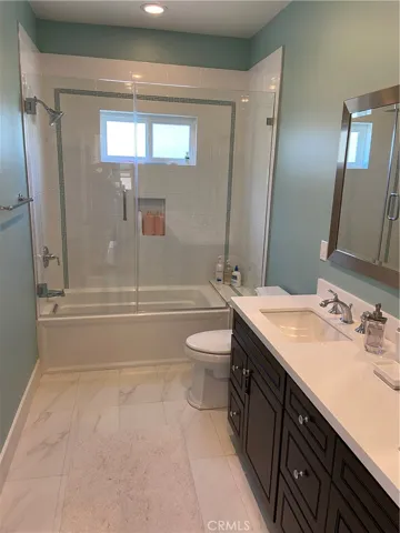 4470 Stansbury Avenue, Sherman Oaks, California 91423
