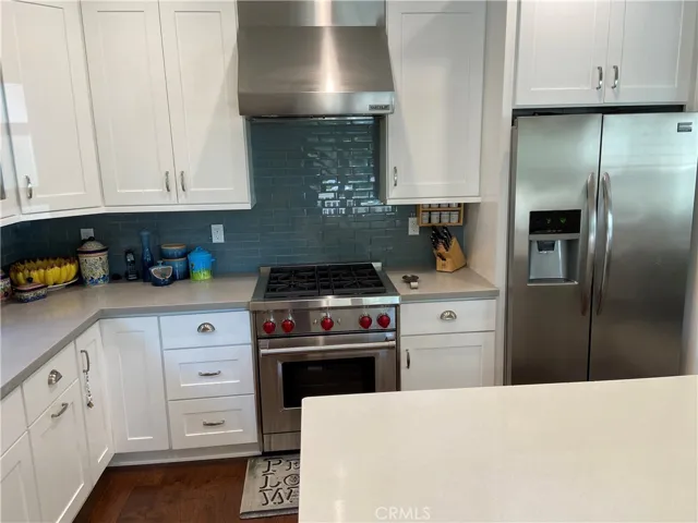 4470 Stansbury Avenue, Sherman Oaks, California 91423
