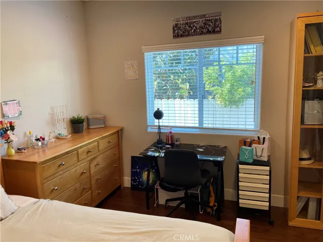 4470 Stansbury Avenue, Sherman Oaks, California 91423