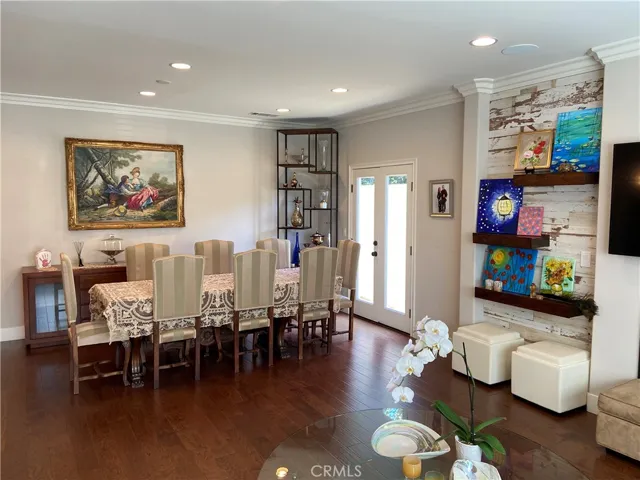 4470 Stansbury Avenue, Sherman Oaks, California 91423