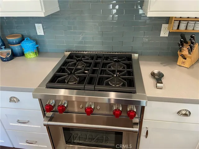 4470 Stansbury Avenue, Sherman Oaks, California 91423