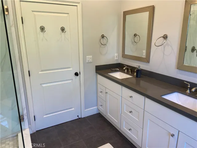 4470 Stansbury Avenue, Sherman Oaks, California 91423