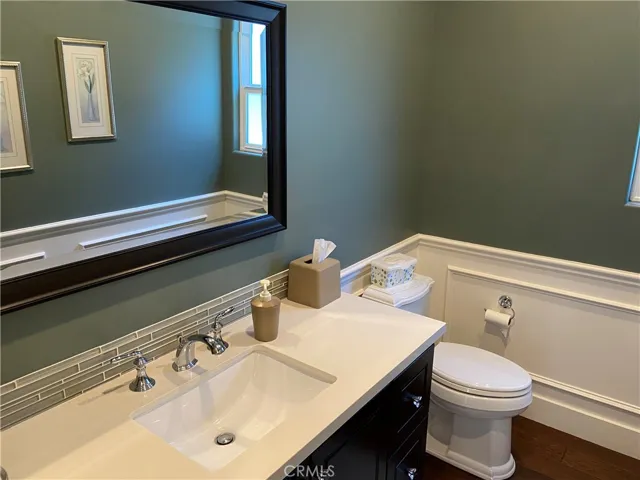 4470 Stansbury Avenue, Sherman Oaks, California 91423